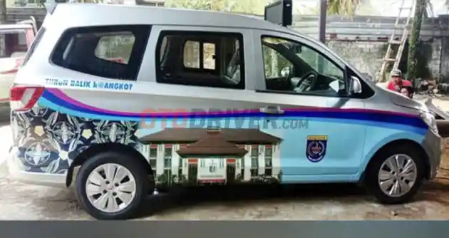 Foto - Ketika Wuling Confero Jadi Armada Angkot