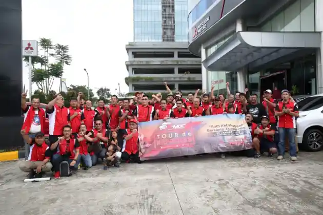 Foto - X-Moc Bikin Serpong Jadi Lautan Mitsubishi Xpander