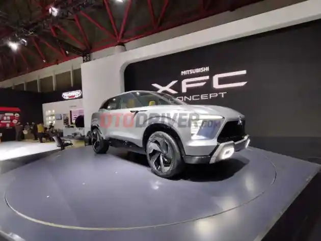 Foto - Tidak Seperti XForce, Mitsubishi D:X Concept Akan Berbeda Wujud Pada Produksi Massalnya