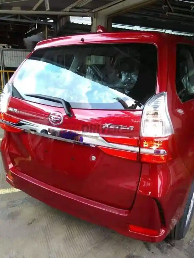 Foto - Wujud Daihatsu Xenia Model Baru Juga Bocor!