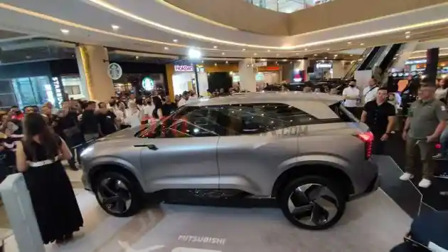 Foto - Mitsubishi Boyong XFC Concept Keliling di Enam Kota di Indonesia