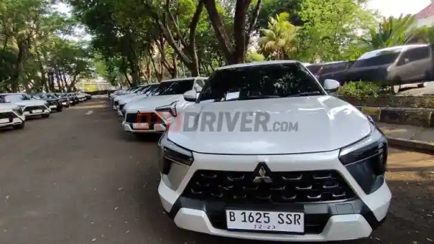 Foto - Mitsubishi XForce Resmi Telah Sampai Ke Tangan Konsumen Pertamanya