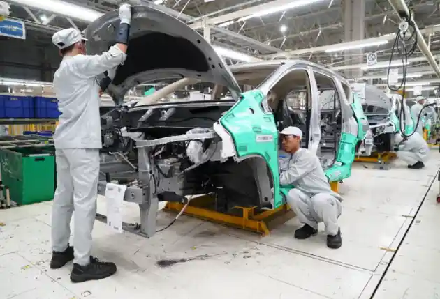 Foto - Terkait Produksi Mesin Xpander, Nissan Tutup Mulut