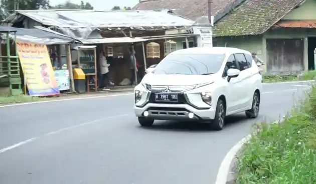 Foto - Menguji Mitsubishi Xpander di Trek Semarang-Solo, Ini Konsumsi Rata-rata BBM-nya