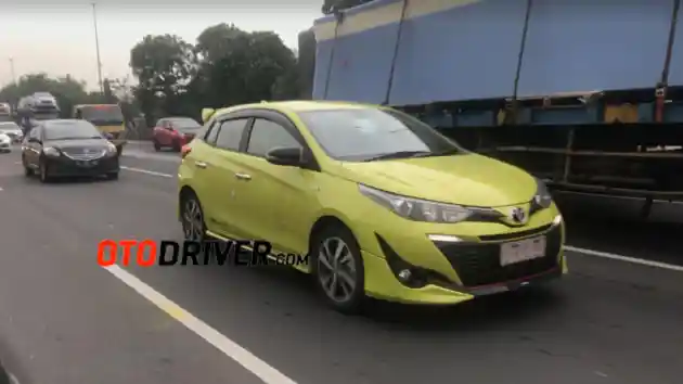 Foto - SPY SHOT: Toyota Yaris Generasi Terbaru di Indonesia!