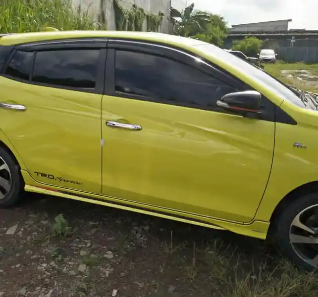 Foto - SPY SHOT: Wujud Utuh Yaris Generasi Terbaru di Indonesia (12 Foto)