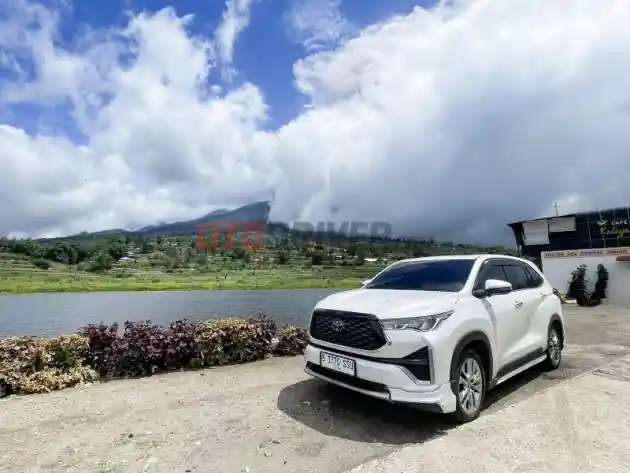 Foto - Inilah Dua Mobil Toyota Yang Paling Banyak Dikirim Keluar Negeri