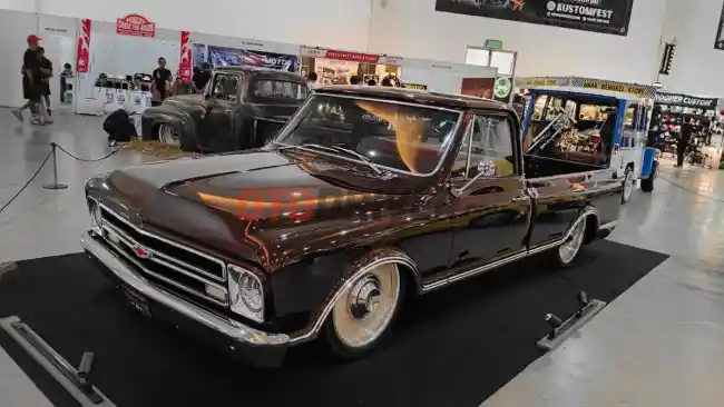 Berita - Mobil Modif Unjuk Kreativitas di Kustomfest Yogyakarta, Usung Tema High Octane