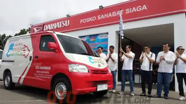 Berita - Pos Siaga Nataru Daihatsu Terima Semua Tahun Produksi Mobil