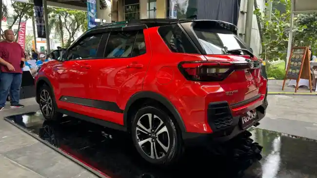 Berita - Daihatsu Resmi Menjual New Rocky Rp 228,55 Juta, Simak Spesifikasinya