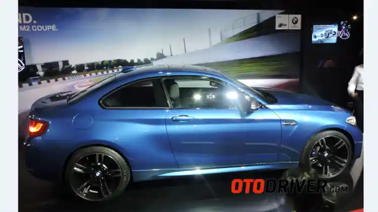 Bmw M Coupe Meluncur Di Indonesia Harga Tembus M Off The Road