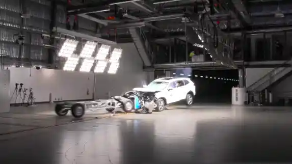 Haval f7 crash test