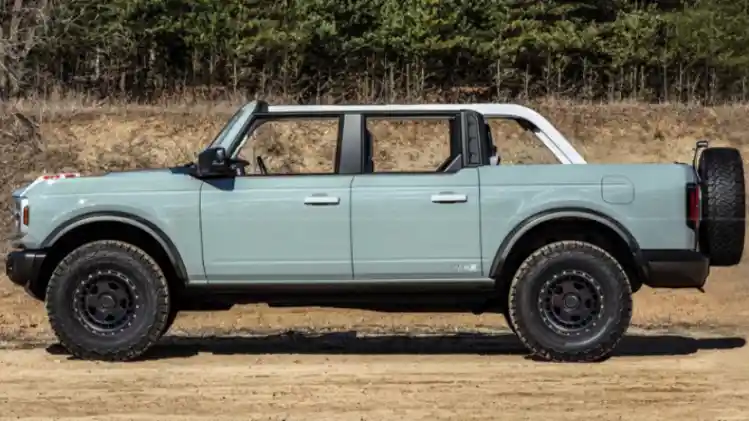 Ford Bronco Pun Diseting Jadi Lawan Jeep Gladiator