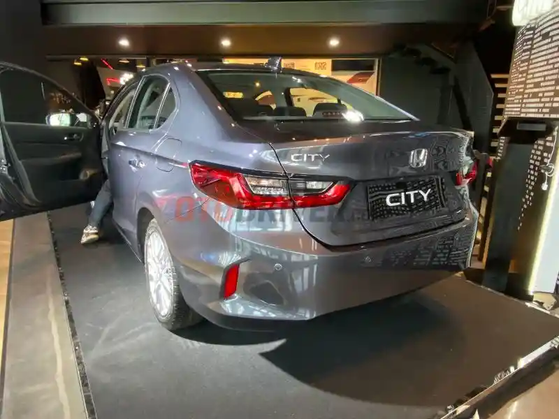 GALERI: Honda All-New City Sedan 2021 (17 FOTO)